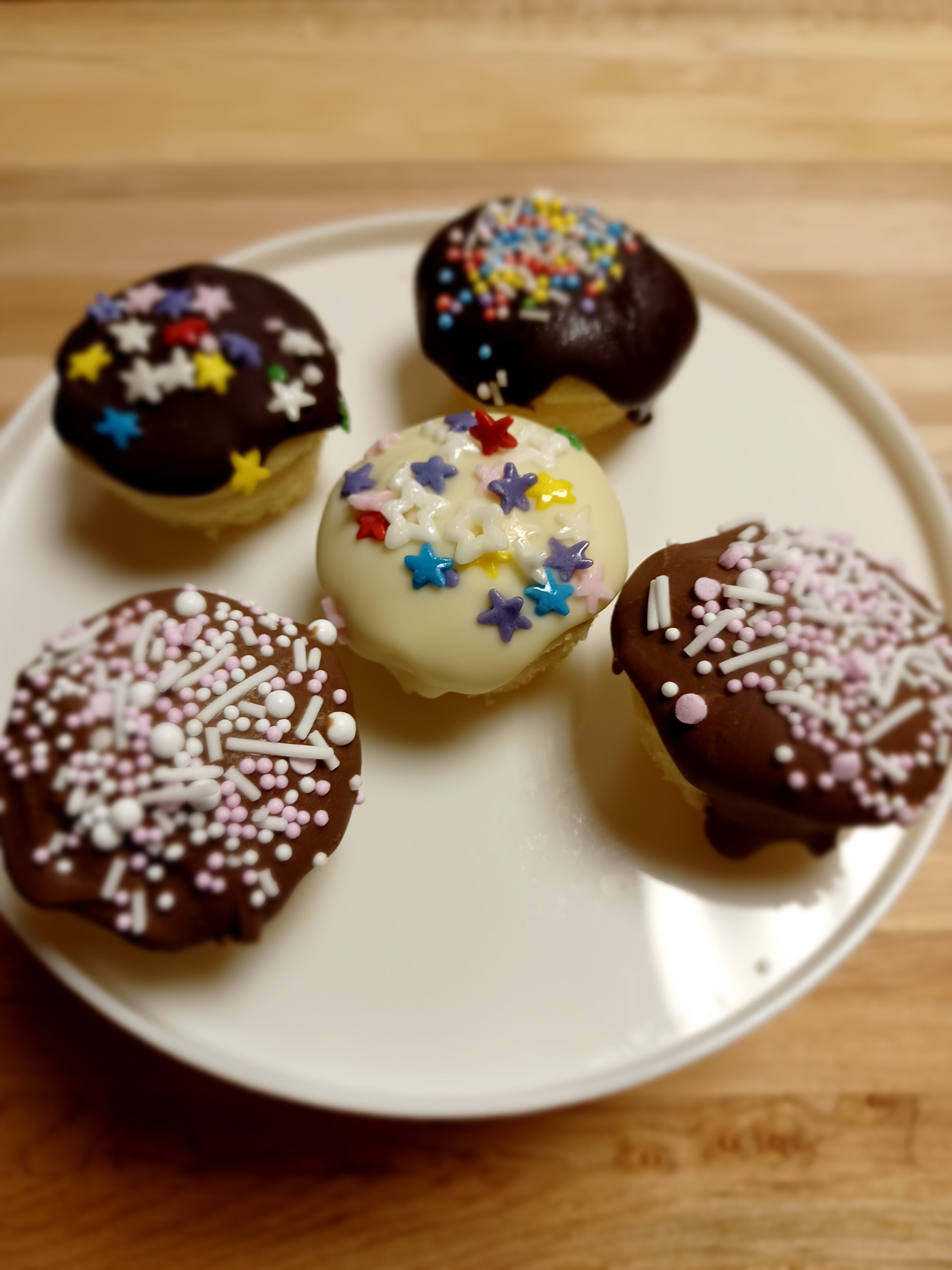 Almond Cakelets/Pops