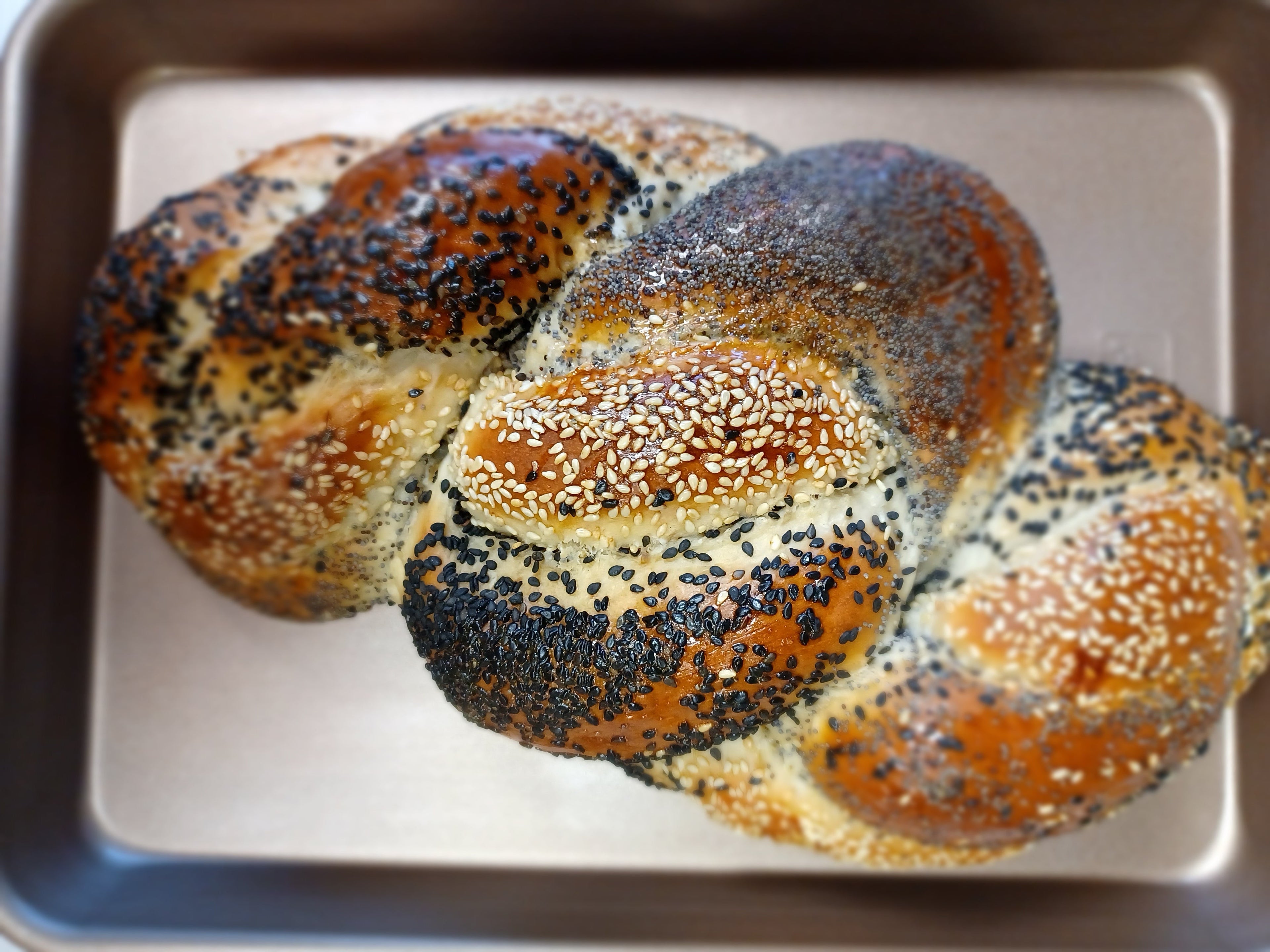 Challah breads