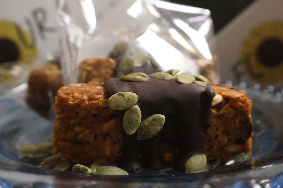 Gluten-Free Pumpkin Oat Bars (2 oz)