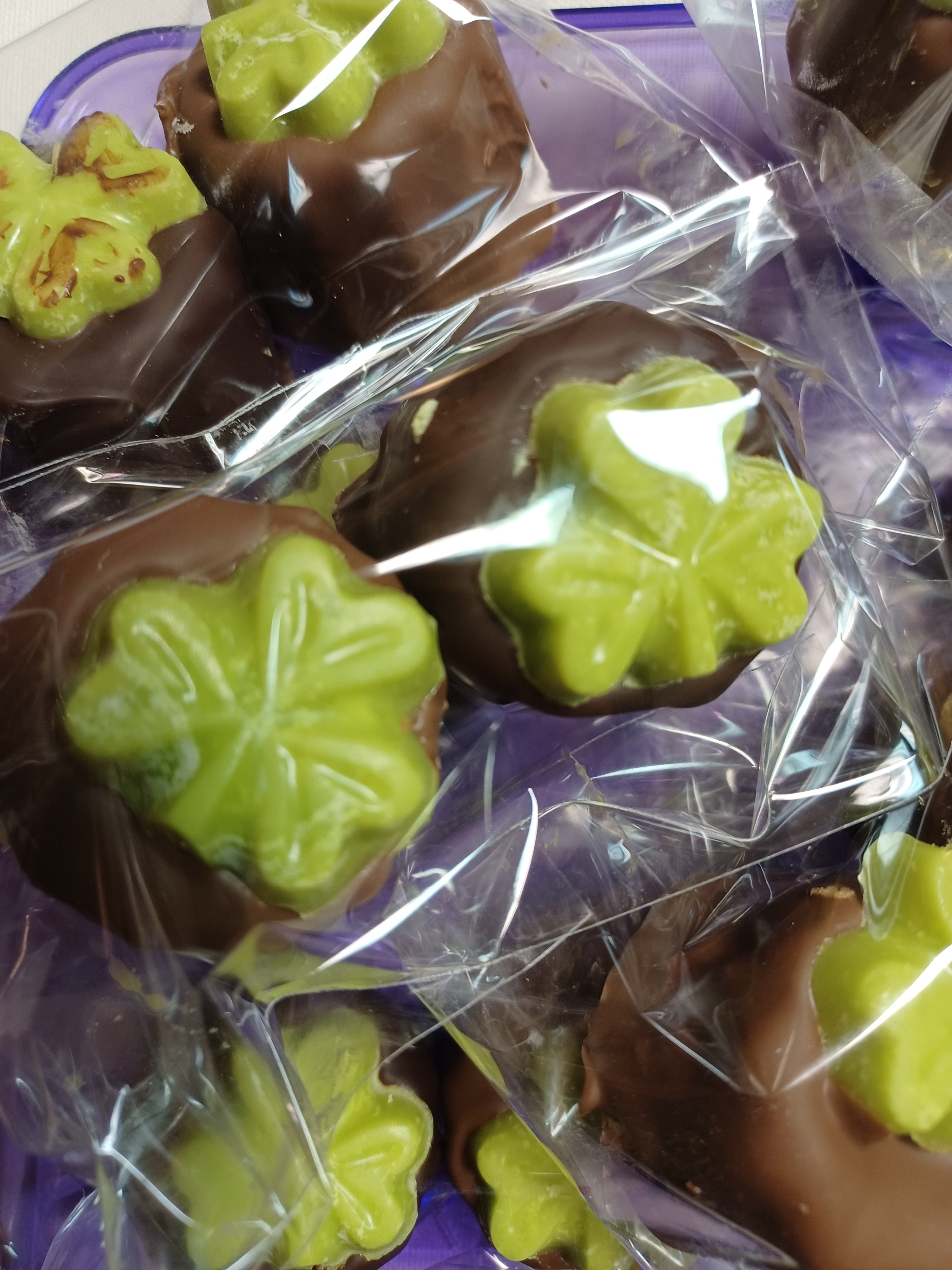 Pistachio Filled Almond Caps-pack  of 6